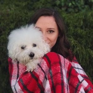 Meet your Posher, Olivia